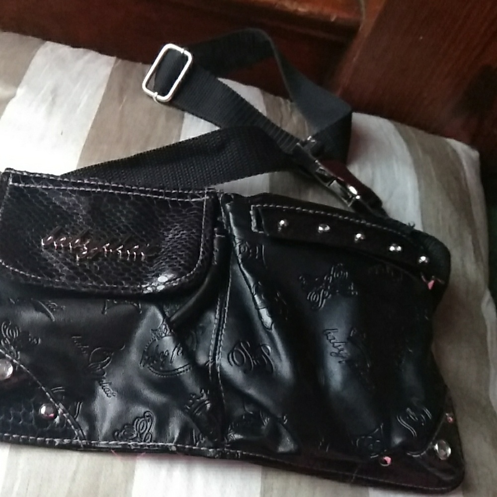 LEATHER  BABYPHAT  WAIST PURSE LIKE NEW..